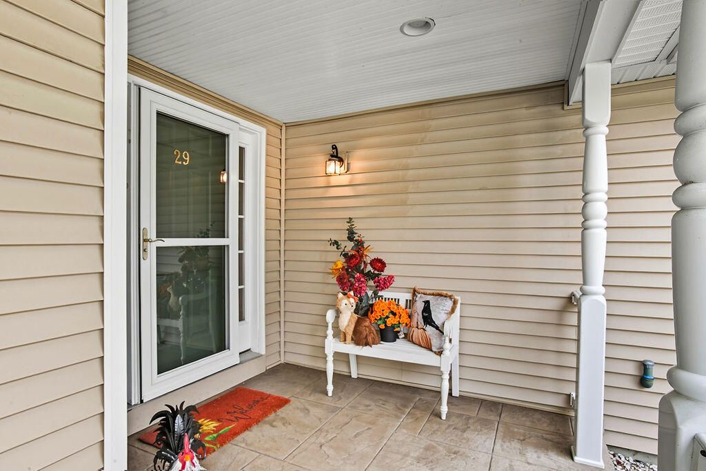 Photo of 29 Bentley Place #50, Kennebunk, ME 04043 (MLS # 1638052)