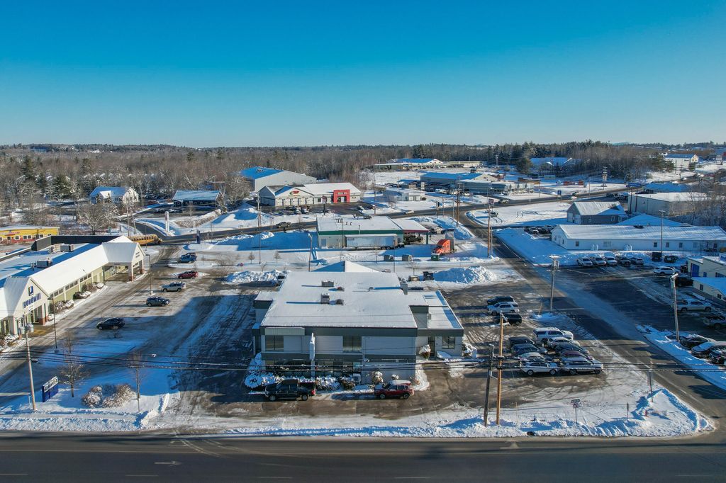 Photo of 270 High Street, Ellsworth, ME 04605 (MLS # 1651032)