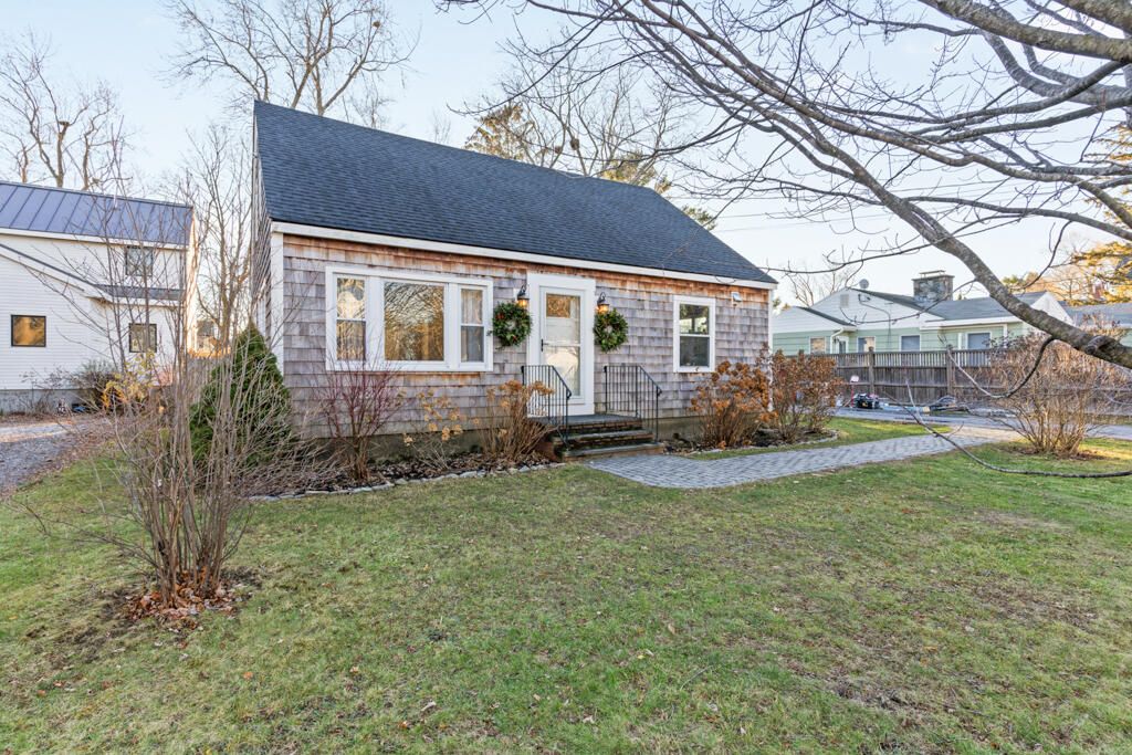 Photo of 45 George Street, Portland, ME 04103 (MLS # 1645726)