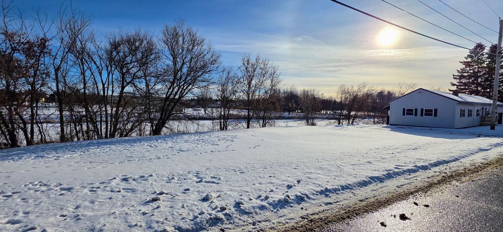 Photo of 29 Exchange Street, Presque Isle, ME 04769 (MLS # 1646005)