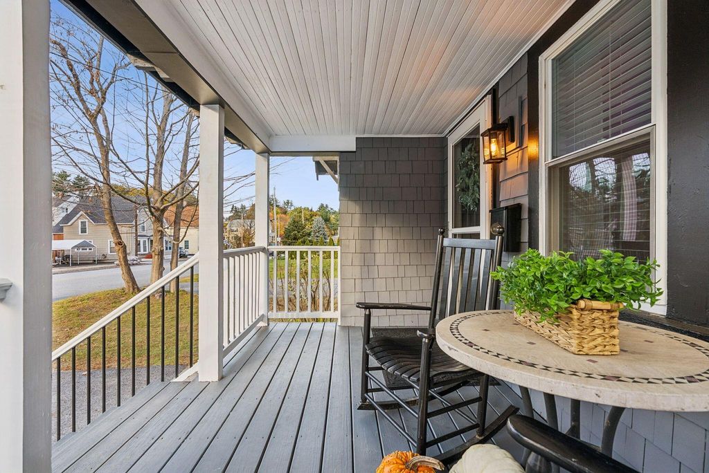 Photo of 89 Lake Auburn Avenue, Auburn, ME 04210 (MLS # 1643130)