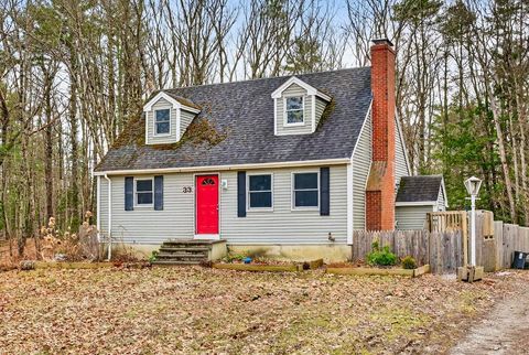Photo of 33 Old Ferry Road, Wiscasset, ME 04578 (MLS # 1657785)