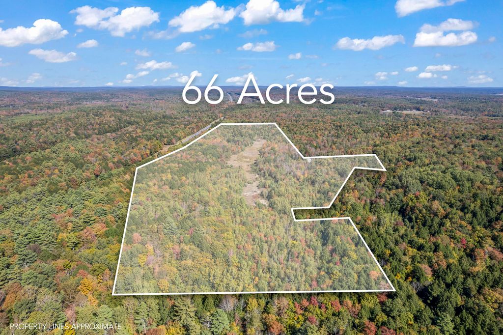 Photo of 83 Hemlock Hill Lane, Bowdoinham, ME 04008 (MLS # 1639616)