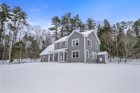 Photo of 114 Highland Cliff Road, Windham, ME 04062 (MLS # 1646016)