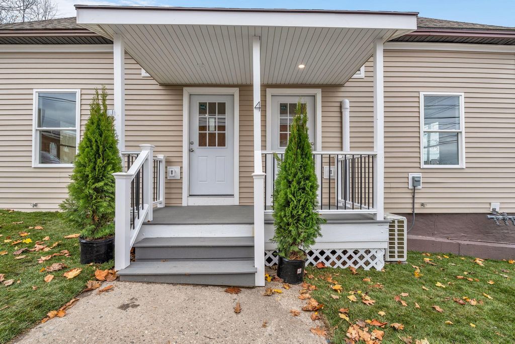 Photo of 4 High Street, Biddeford, ME 04005 (MLS # 1643296)