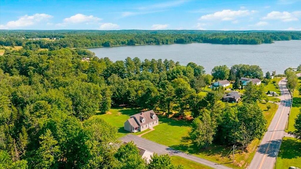 Photo of 371 Maquoit Road, Brunswick, ME 04011 (MLS # 1655159)