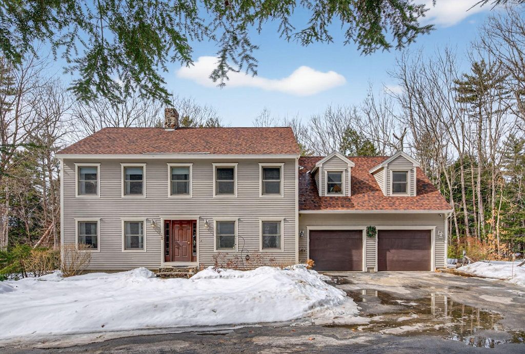 Photo of 15 Presidential View, Raymond, ME 04071 (MLS # 1653832)