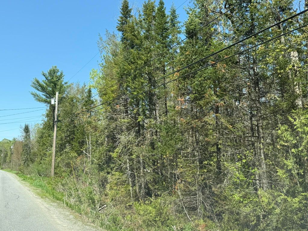 Photo of 0 Hanscom Road, Benton, ME 04901 (MLS # 1642361)