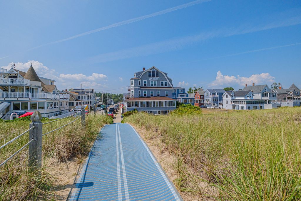 Photo of 2 Colby Avenue, Old Orchard Beach, ME 04064 (MLS # 1637001)