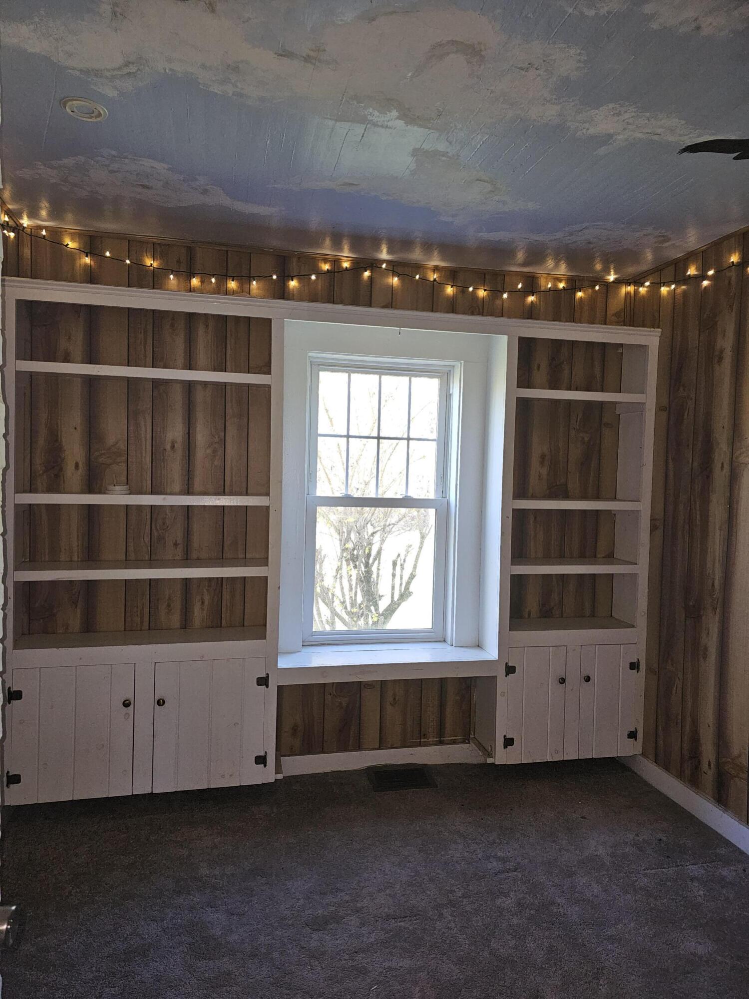 Orland, Maine 04472, United States, 3 Bedrooms Bedrooms, ,1 BathroomBathrooms,Residential,Active,122838