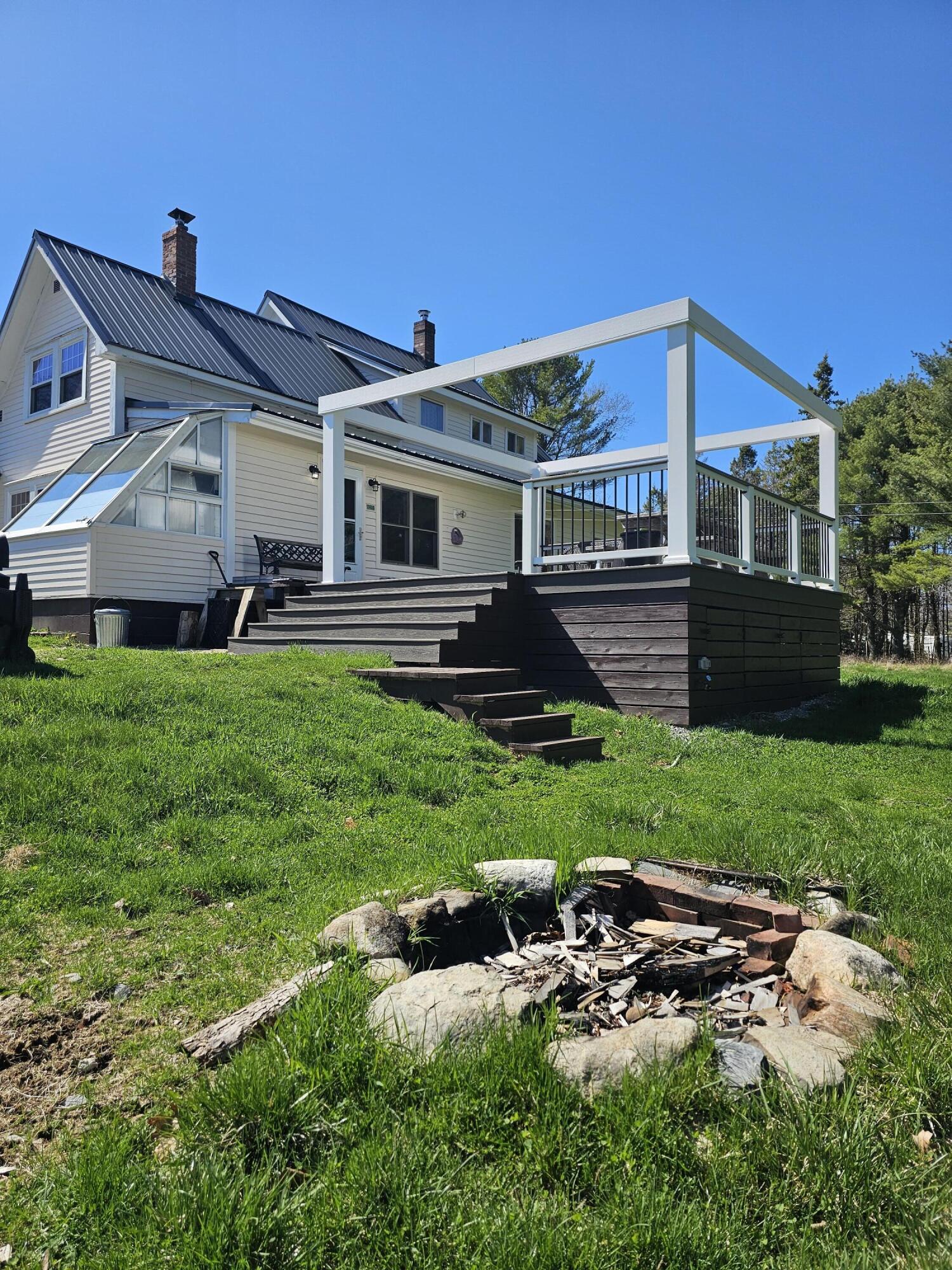 Orland, Maine 04472, United States, 3 Bedrooms Bedrooms, ,1 BathroomBathrooms,Residential,Active,122838