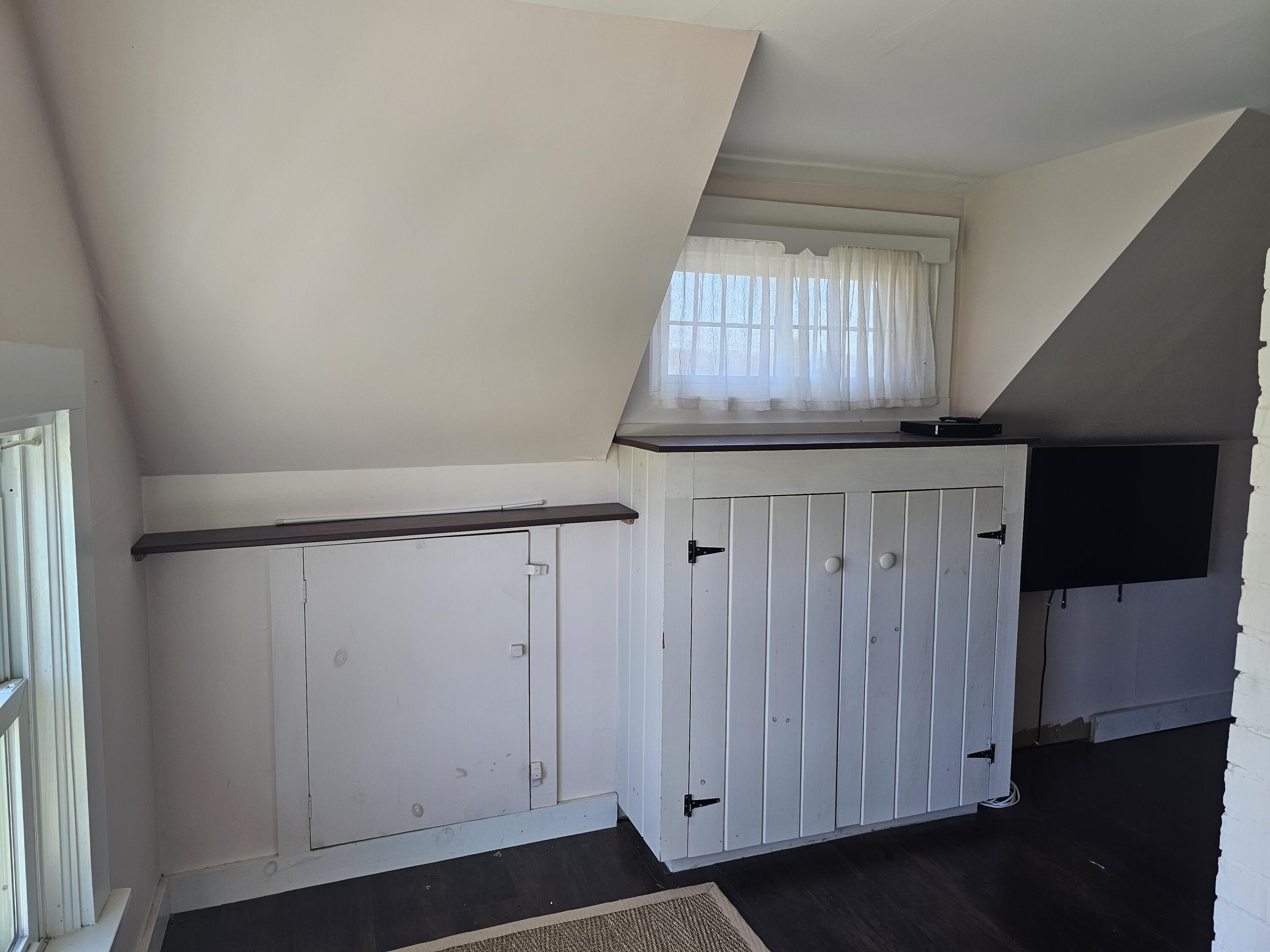 Orland, Maine 04472, United States, 3 Bedrooms Bedrooms, ,1 BathroomBathrooms,Residential,Active,122838