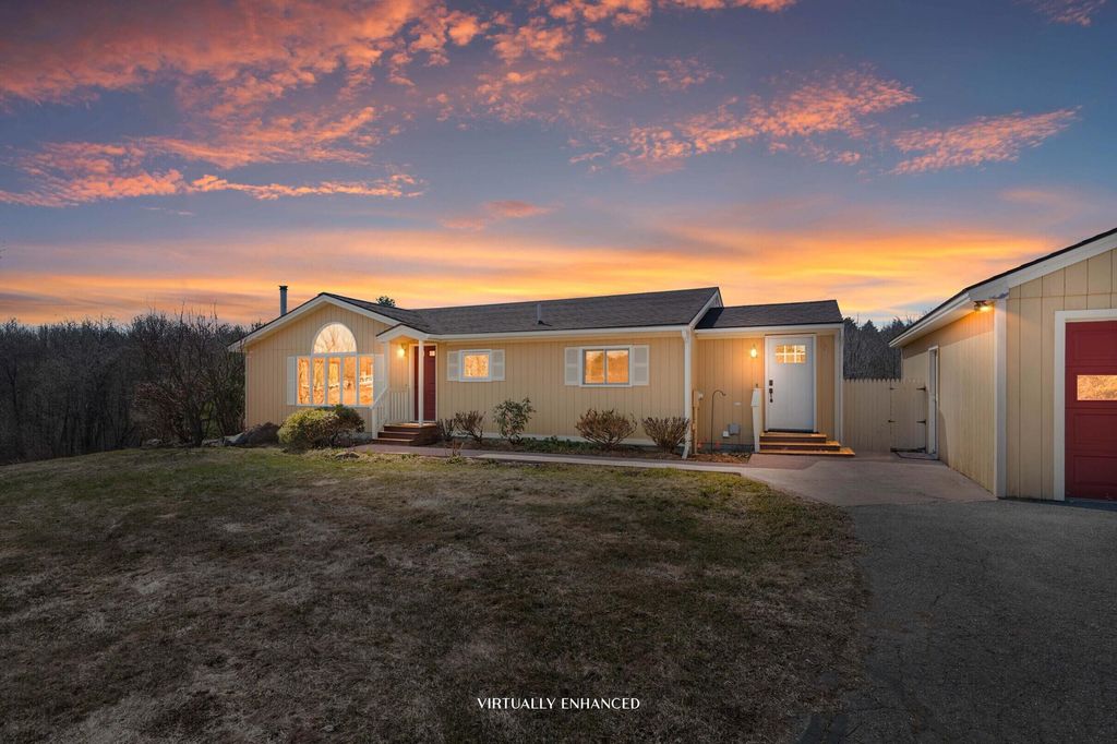 Photo of 18 Walker Lane, Farmingdale, ME 04344 (MLS # 1658516)