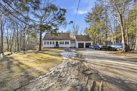 Photo of 32 Merritt Road, Harpswell, ME 04079 (MLS # 1655477)
