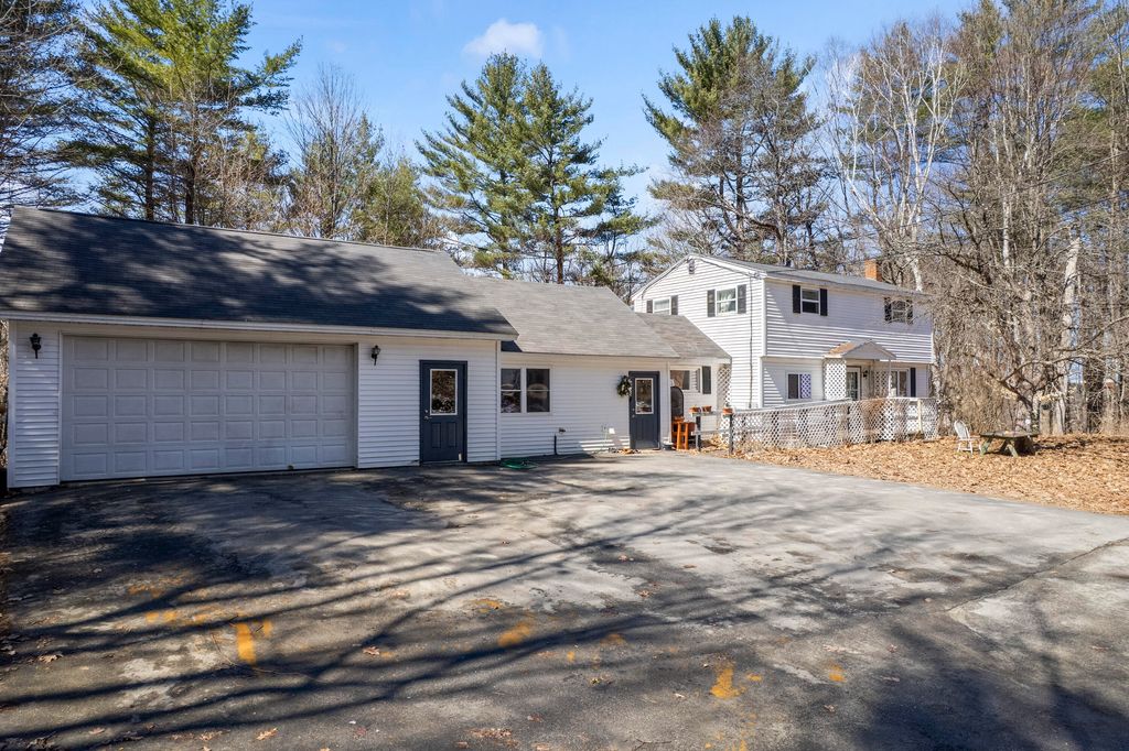 Photo of 45 Sherwood Drive, Augusta, ME 04330 (MLS # 1657419)