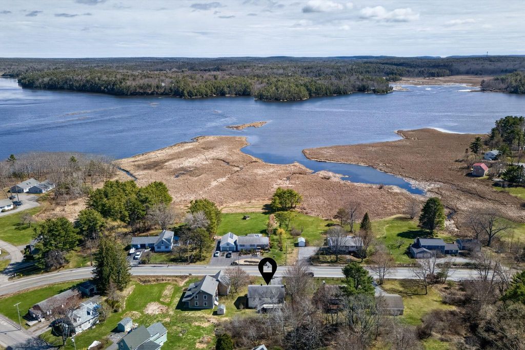 Photo of 17 Webber Avenue, Bath, ME 04530 (MLS # 1658417)