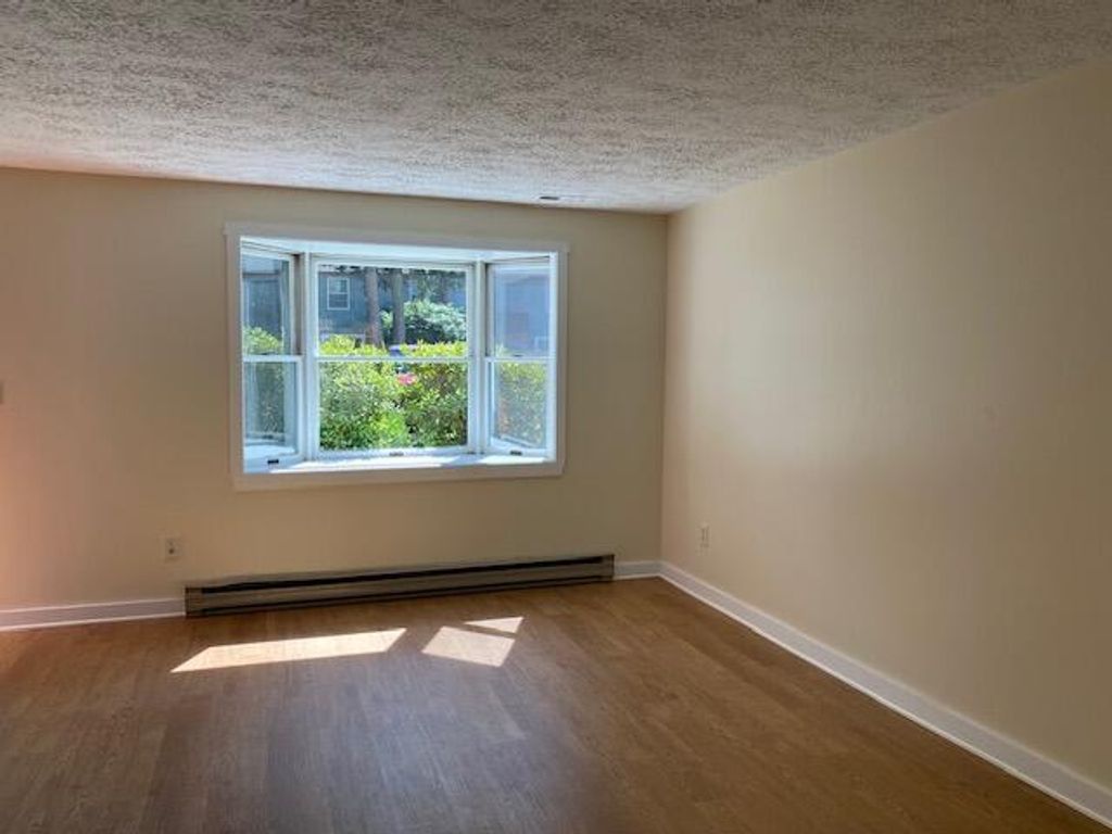 Photo of 55 Munroe Lane #55, Topsham, ME 04086 (MLS # 1631868)