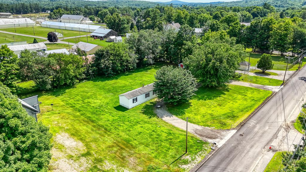 Photo of 179 Maple Avenue, Farmington, ME 04938 (MLS # 1639666)