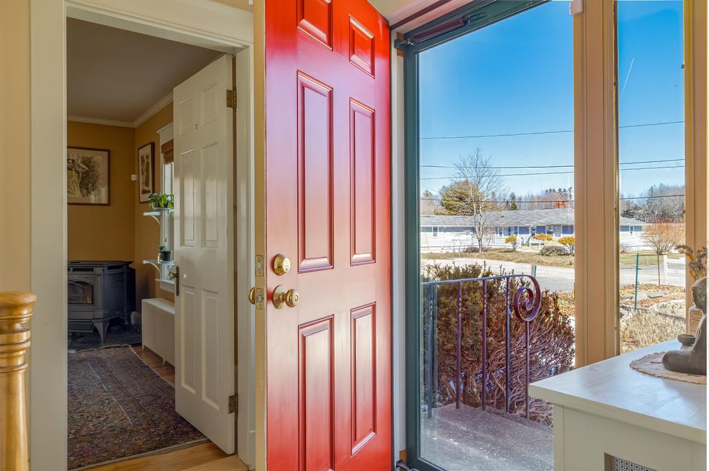 Photo of 45 Beals Avenue, Ellsworth, ME 04605 (MLS # 1654648)