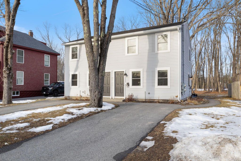 Photo of 64 Woodlawn Avenue, Portland, ME 04103 (MLS # 1649370)