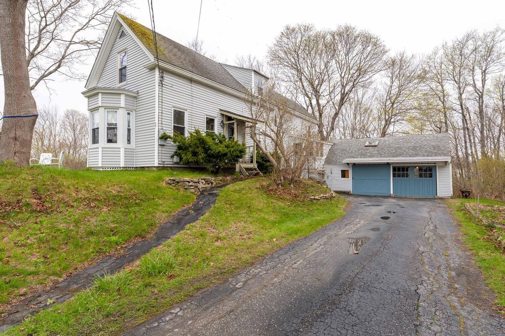 Photo of 29 E Milan Street, Bath, ME 04530 (MLS # 1660430)