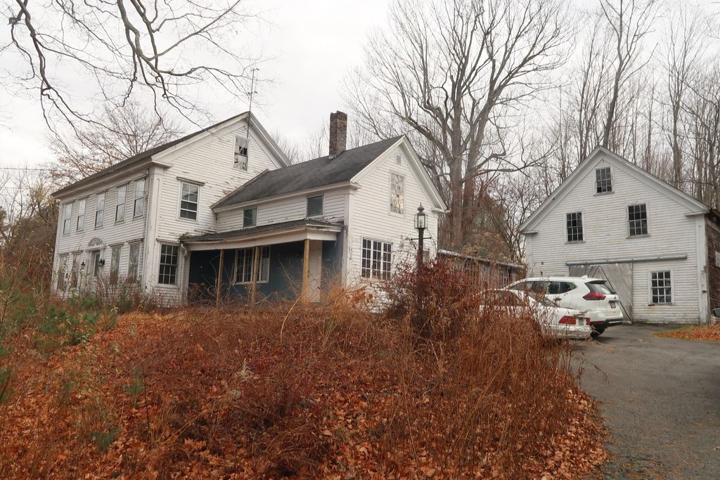 Photo of 226 Pond Road, Manchester, ME 04351 (MLS # 1624383)