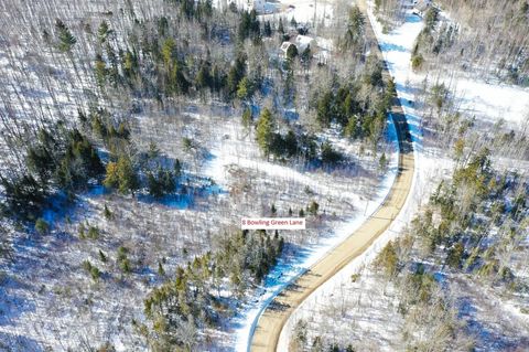 Photo of 8 Bowling Green Lane, Belfast, ME 04915 (MLS # 1653376)