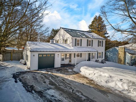 Photo of 46 Johnson Heights, Waterville, ME 04901 (MLS # 1651702)