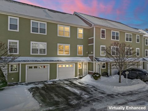 Photo of 7 Heath Street #2, Old Orchard Beach, ME 04064 (MLS # 1651501)