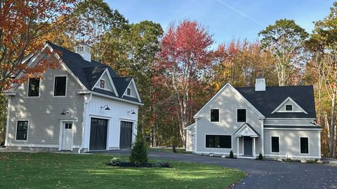 Photo of 142 Main Street #1&2, Kennebunkport, ME 04046 (MLS # 1641334)