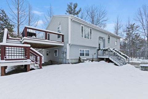 Photo of 8 Oakland Street, Saco, ME 04072 (MLS # 1650047)