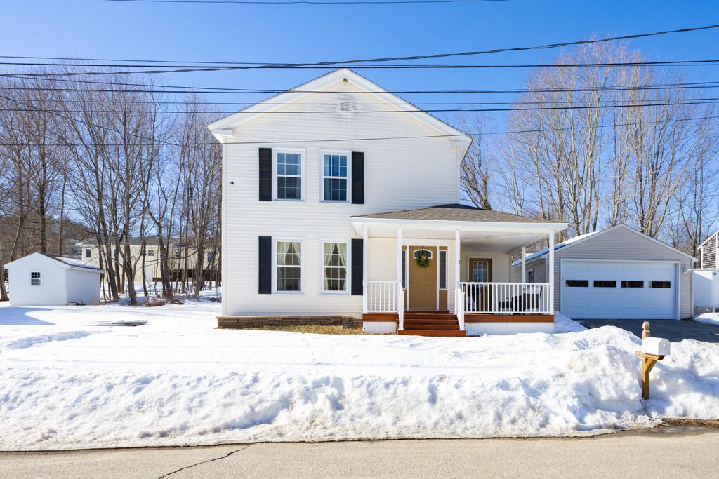 Photo of 112 Gagne Street, Lewiston, ME 04240 (MLS # 1653901)