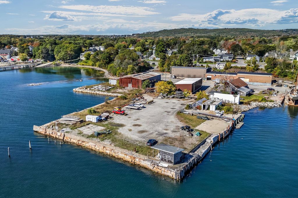 Photo of 779 Main Street, Rockland, ME 04841 (MLS # 1640844)