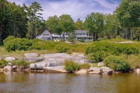 Photo of 541 E Blue Hill Road, Blue Hill, ME 04614 (MLS # 1632452)