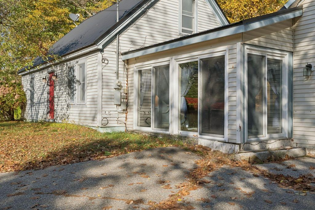Photo of 2539 Auburn Road, Turner, ME 04282 (MLS # 1651067)