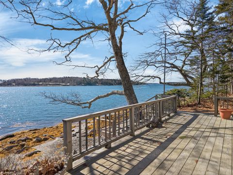 Photo of 71 Merganser Way, Freeport, ME 04032 (MLS # 1635819)