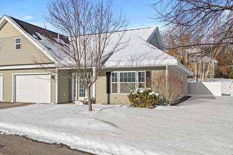Photo of 29 Macintosh Lane #29, Old Orchard Beach, ME 04064 (MLS # 1650480)