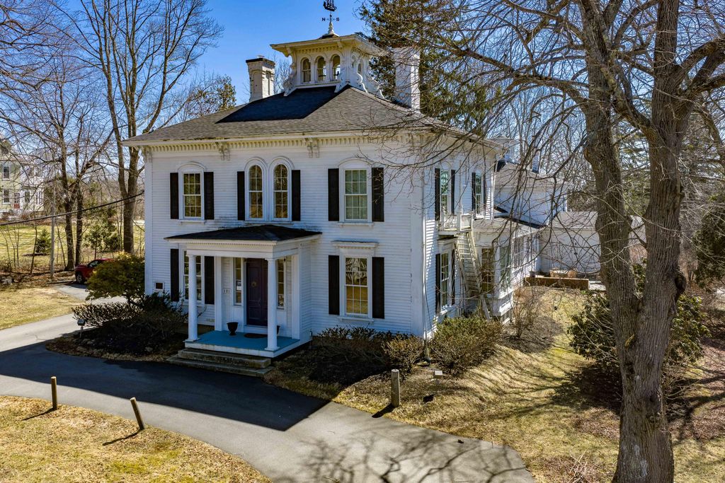 Photo of 121 E Main Street, Searsport, ME 04974 (MLS # 1656660)