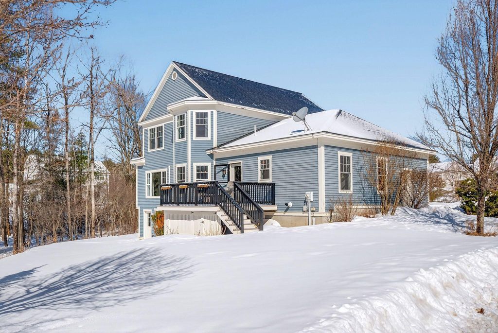 Photo of 56 Drowne Road, Cumberland, ME 04021 (MLS # 1653505)