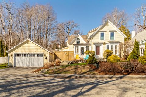 Photo of 107 Bay View Street, Camden, ME 04843 (MLS # 1658921)