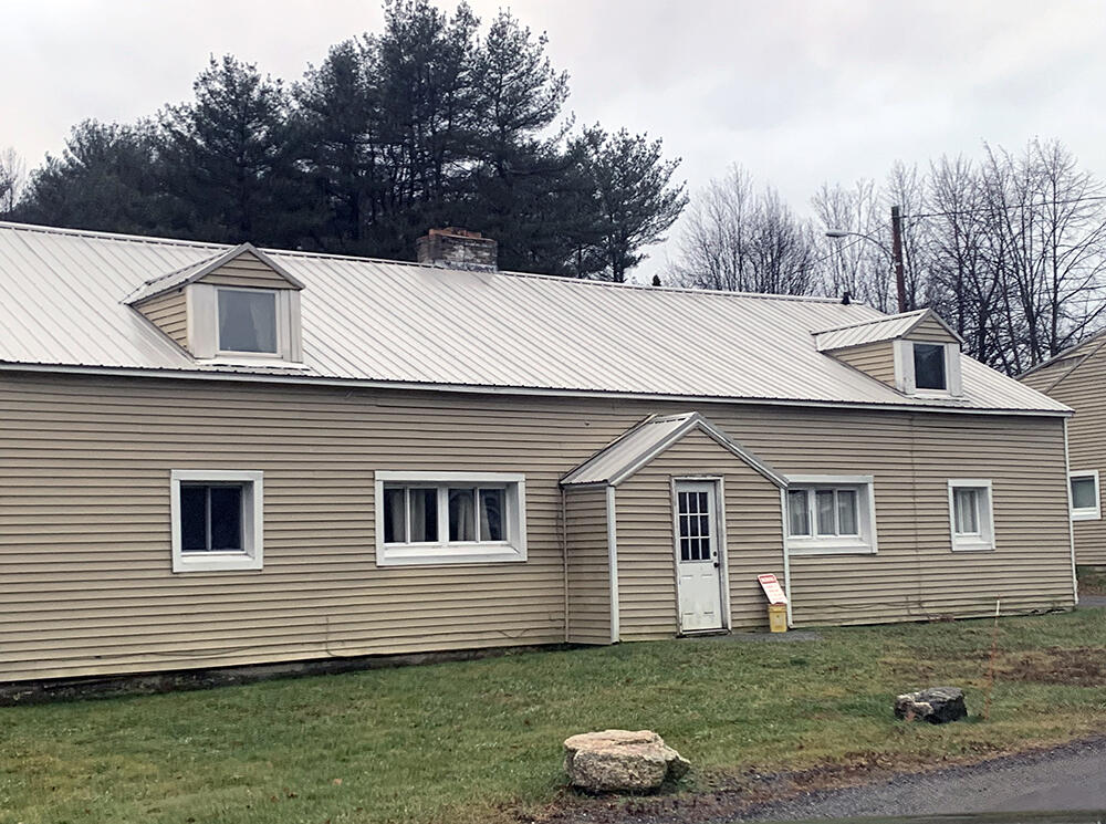 90 Broadturn Road 1