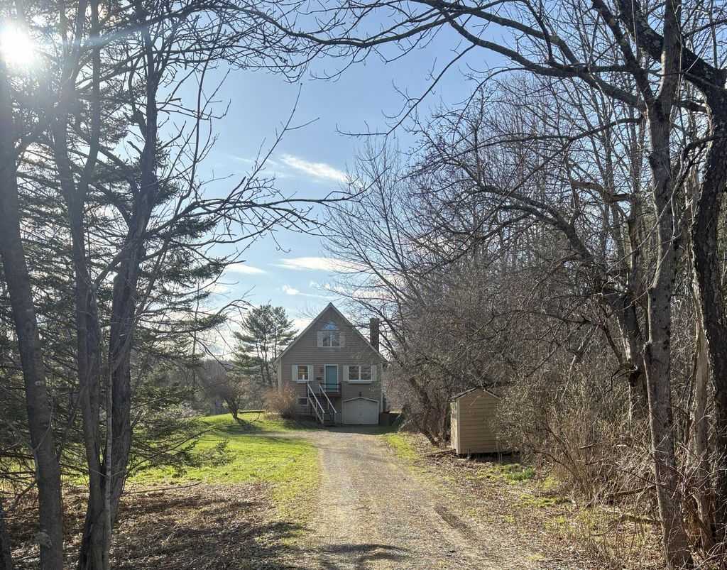 Photo of 10 Song Bird Lane, Readfield, ME 04355 (MLS # 1658809)