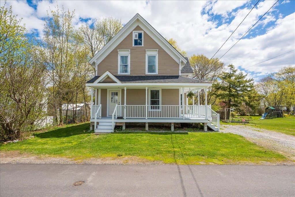 Photo of 35 Orange Street, Rockland, ME 04841 (MLS # 1662187)
