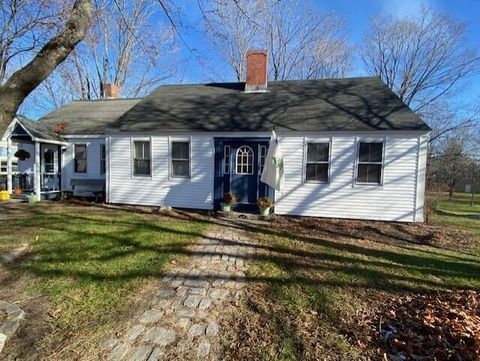 Photo of 67 High Street, Paris, ME 04281 (MLS # 1644158)