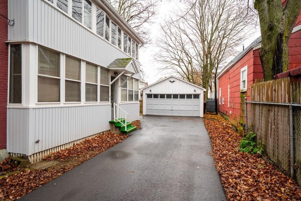 Photo of 9 Willow Street, Auburn, ME 04210 (MLS # 1644670)