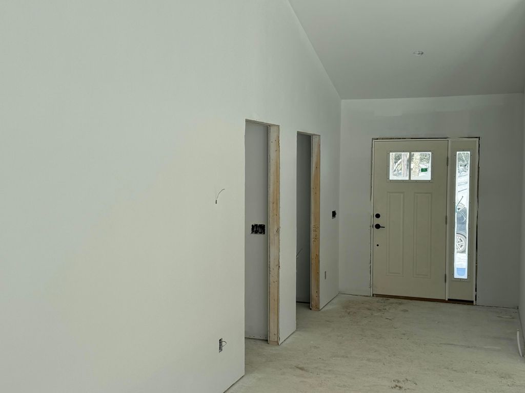 Photo of 23 Forest Glen Lane, Topsham, ME 04086 (MLS # 1650713)