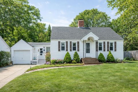 Photo of 10 Mitchell Street, Sanford, ME 04073 (MLS # 1656142)