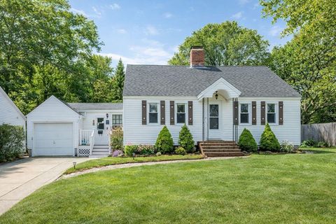 Photo of 10 Mitchell Street, Sanford, ME 04073 (MLS # 1656142)