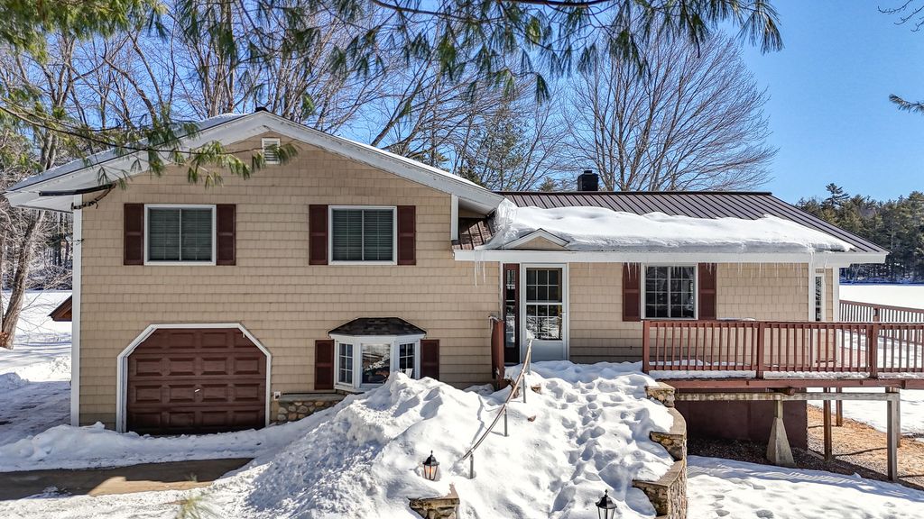 Photo of 26 Alpenborg Lane, Bridgton, ME 04009 (MLS # 1653191)