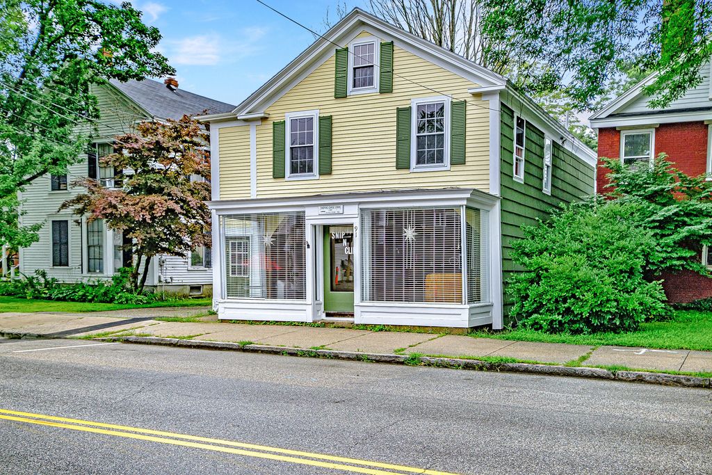 Photo of 91 Main Street, Yarmouth, ME 04096 (MLS # 1636551)